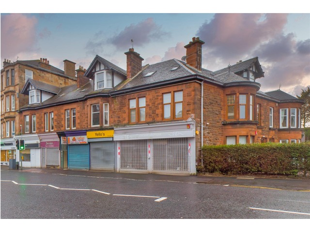 4 bedroom flat  for sale Cathcart