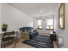 7/9 Murano Place, Leith, EH7 5HH