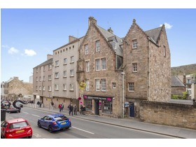 80/2 Canongate, Old Town, EH8 8BZ