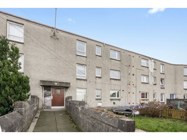2 bedroom flat  for sale Colinton
