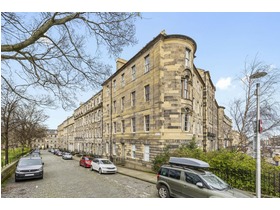 1/1 Gayfield Place, New Town, EH7 4AB