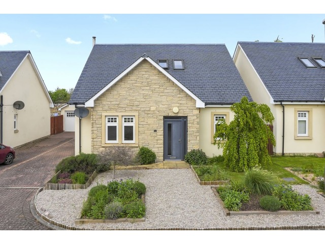4 bedroom detached house for sale Poltonhall