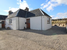 Barevan Farm Cottage, Muir Of Ord, Highland, IV6 7XB