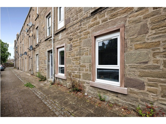2 bedroom unfurnished flat to rent Dundee