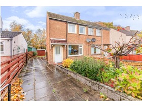 Dolphin Gardens West, Currie, EH14 5RE