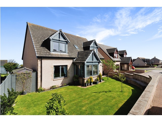 4 bedroom detached house for sale Fordoun
